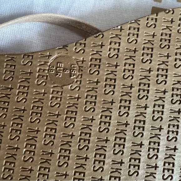 TKEES Glitters Sandals in Metallic Gold - Picture 3 of 4